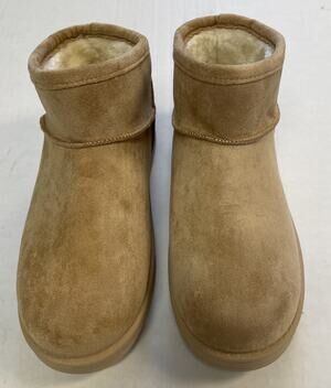 SO Women’s Lupita Cozy Brown Mini Boots Winter Faux Fur Women’s Size 9.5 New